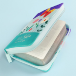 Biblia de Bolsillo con Cierre RV1960, Turquesa Mariposa - Imagen 2
