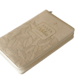 Santa Biblia RVR 1960, Obsequios y Premios, con Cierre, Beige con hojas